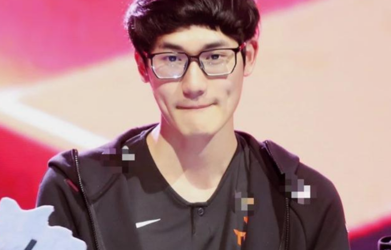 爱游戏官方入口-勇士前途光明！，Karsa新星大比分获胜表现突出气势如虹延续(勇士球员帕斯卡尔意甲首秀照)