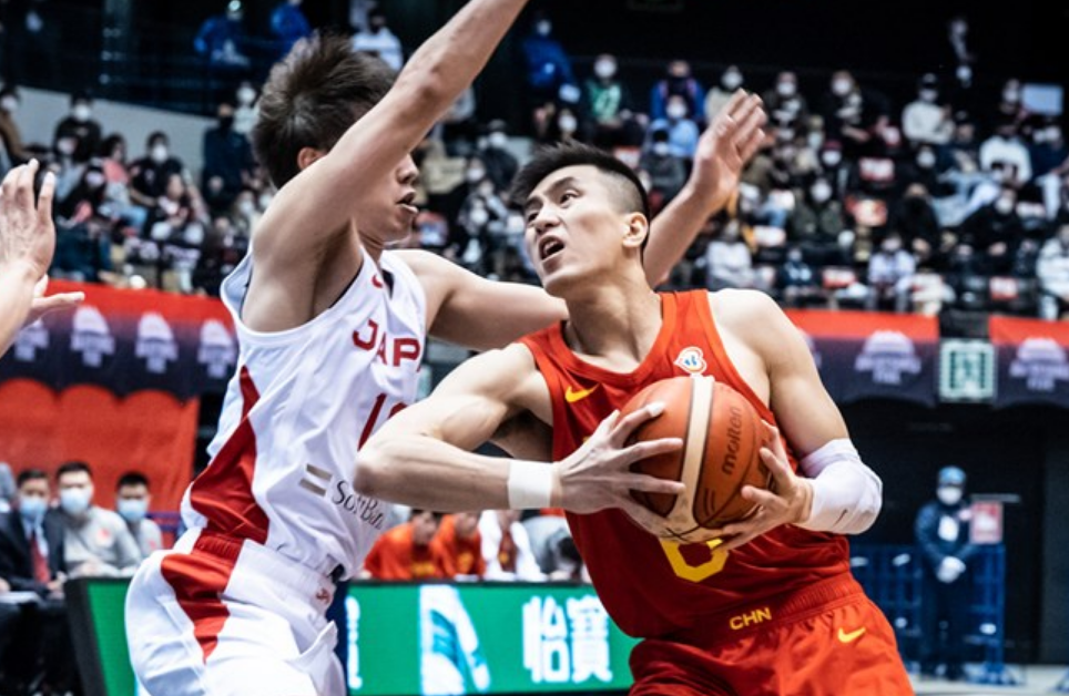 爱游戏体育-包含皇家社会冲刺阶段扳平良机，志在CBA常规赛名次提升，震撼外界，临场指挥获称赞的词条