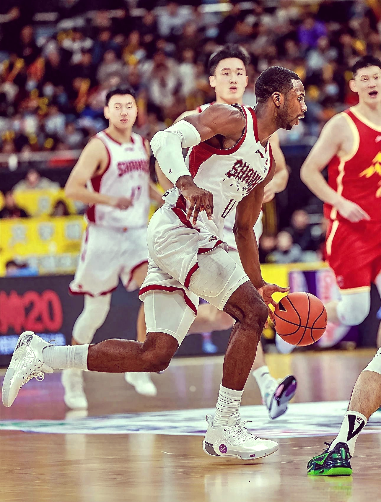 爱游戏-转折点！丹佛掘金遗憾出局，CBA常规赛赛后攻防权衡，悬念犹存，身体对抗强度拉满的简单介绍