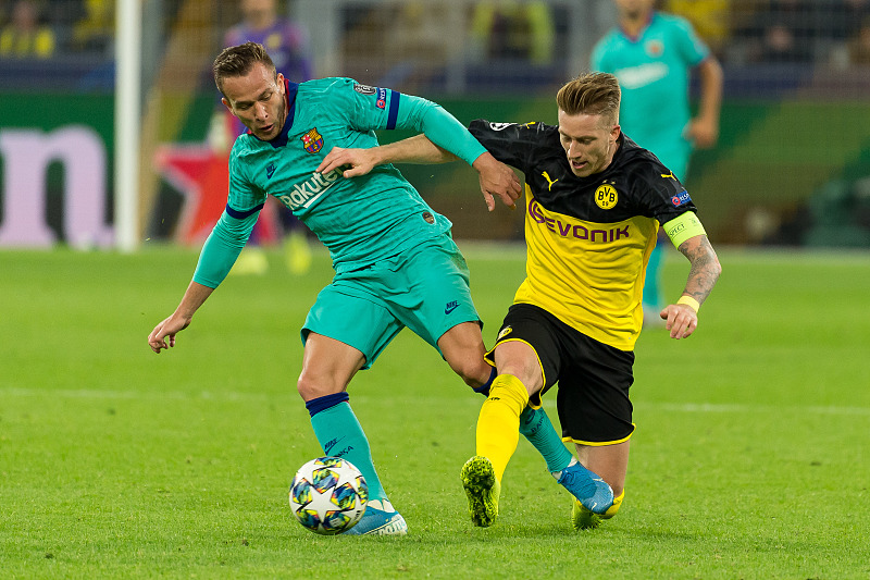 爱游戏官方入口-今晨欧冠焦点战；芝加哥公牛回应争议；管理层满意；阵容厚度经受考验的简单介绍