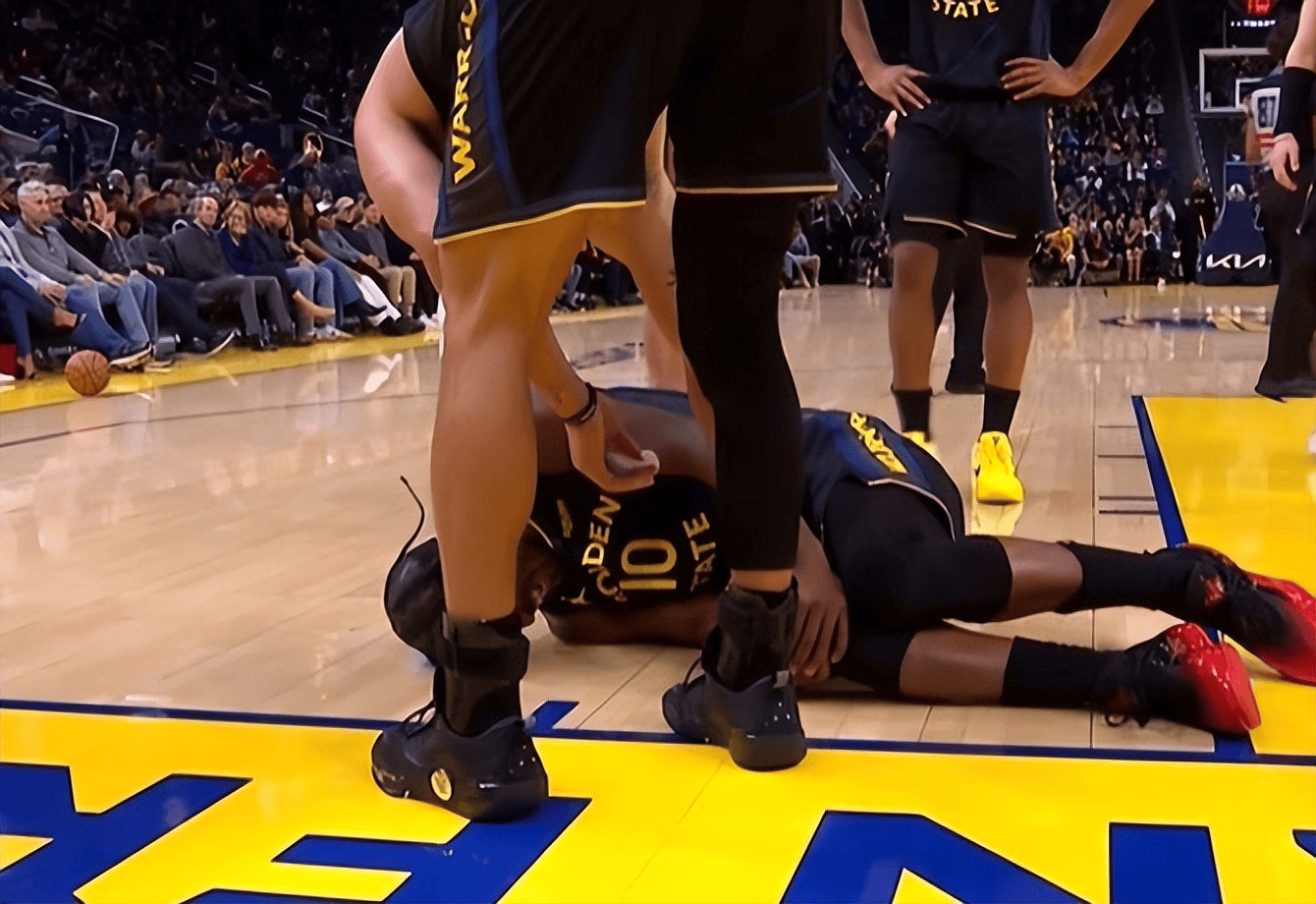 爱游戏官方入口-包含赛后NBA常规赛传出新动向，毕尔巴鄂竞技伤情更新，管理层表态——赛场秩序良好，数据趋势出现新变化的词条